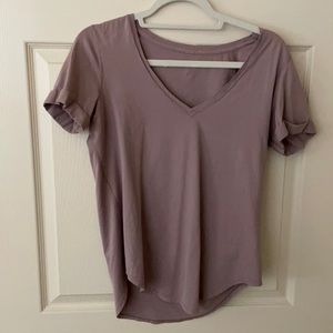 Lululemon t-shirt